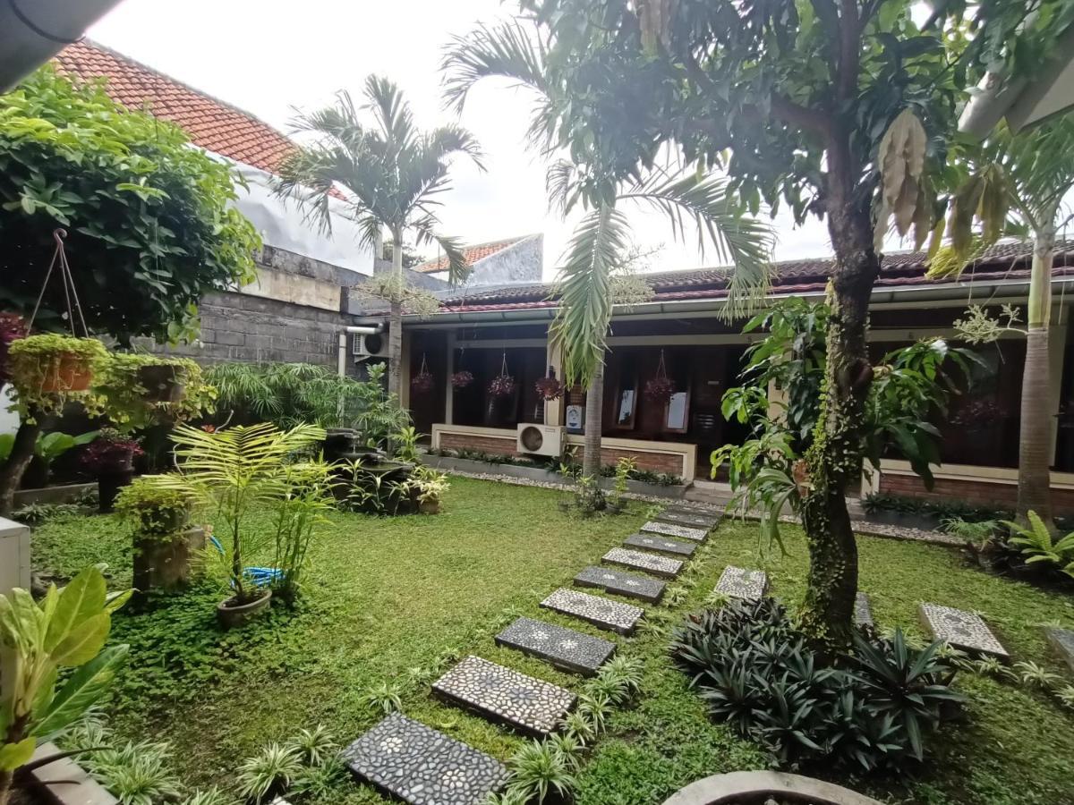 Rumah Kami Guest House Yogyakarta Luaran gambar